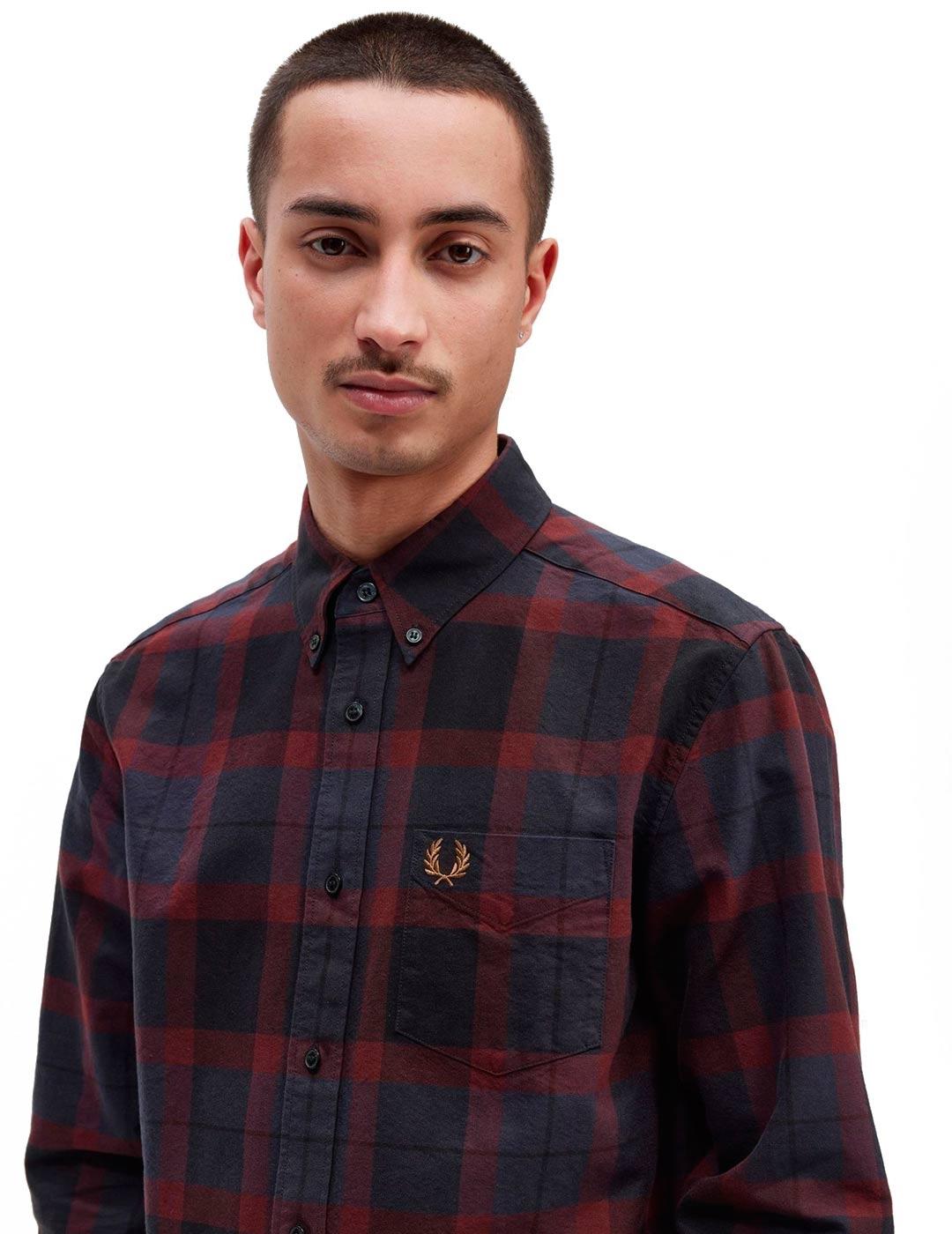 Camisa Fred Perry Cuadros Escoceses M6573 Marino Granate